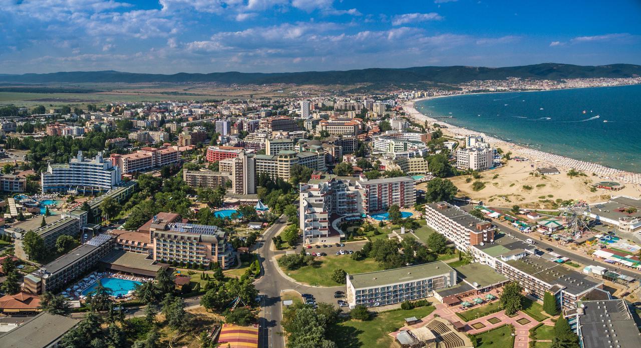 Hotel Baikal Sunny Beach Exterior photo